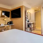 Kopster Porte De Versailles Hotel 4*