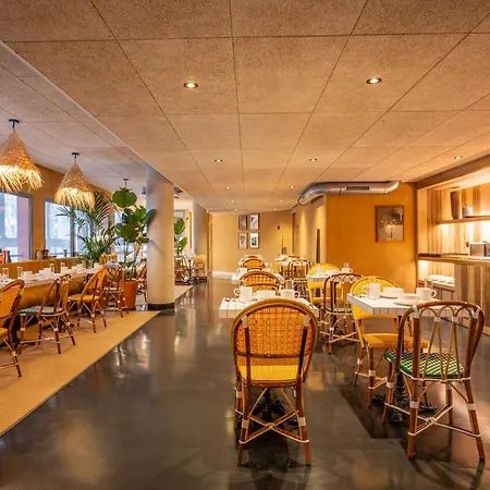 Kopster Porte De Versailles 4*