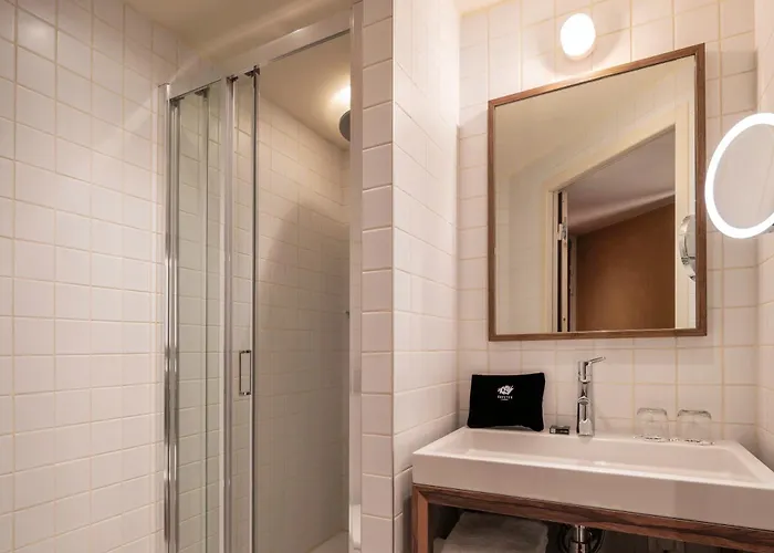 Kopster Porte De Versailles פריז