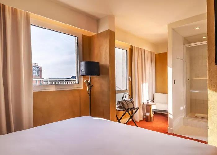 Kopster Porte De Versailles 4* פריז