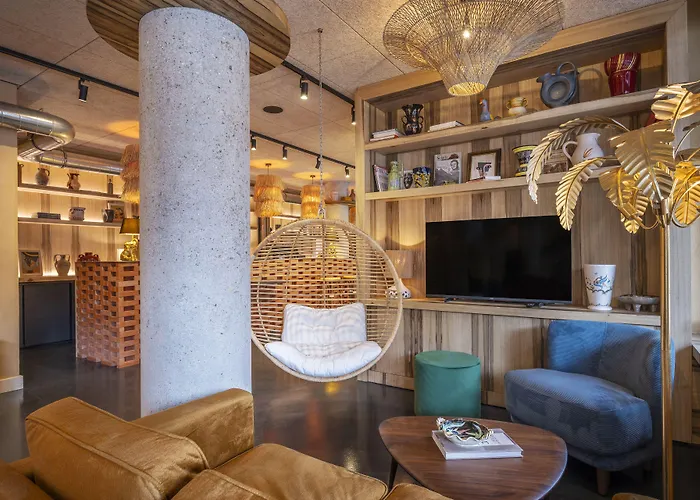 מלון Kopster Porte De Versailles 4*